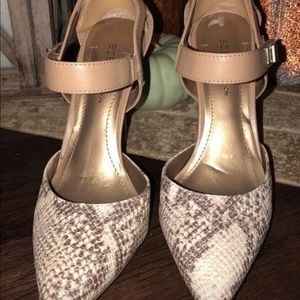 BCBG heels
